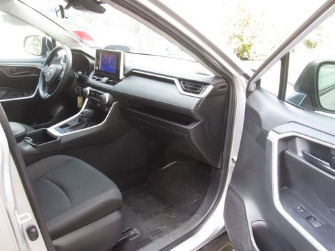 Certified 2024 Toyota RAV4 LE image 16