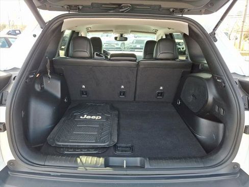 Certified 2020 Jeep Cherokee Limited image 18