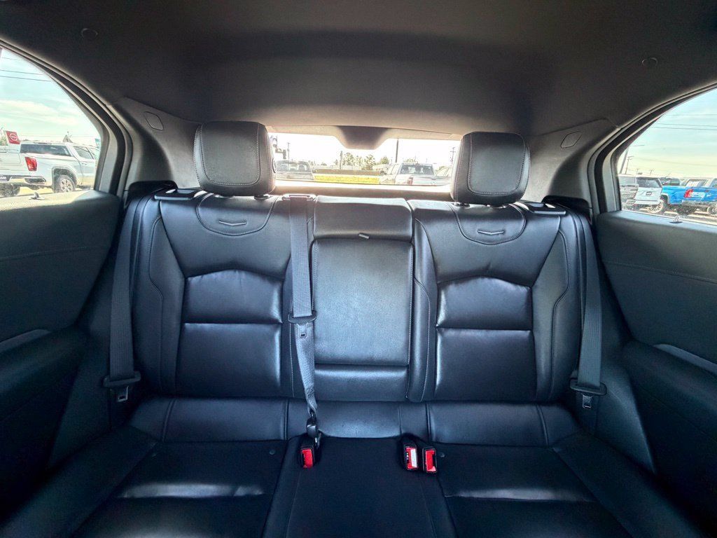 Used 2025 Cadillac XT4 Premium Luxury FWD image 27