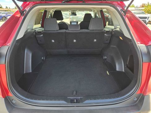 Used 2019 Toyota RAV4 LE w/ All Weather Liner Package FWD image 14