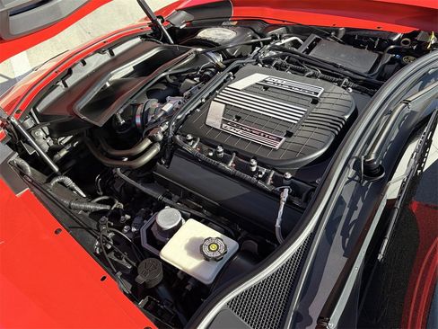Used 2016 Chevrolet Corvette Z06 w/ 3LZ Preferred Equipment Group image 30