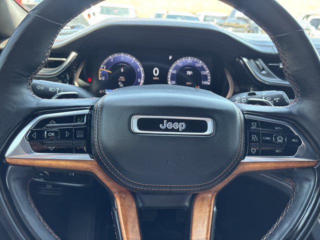 Used 2023 Jeep Grand Cherokee L Summit AWD/4WD image 26