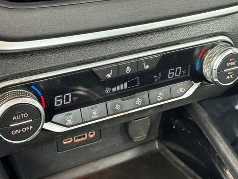 Used 2020 Nissan Altima 2.5 SV image 21