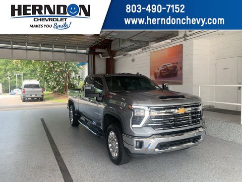 Used 2025 Chevrolet Silverado 2500 LTZ w/ LTZ Convenience Package AWD/4WD image 1