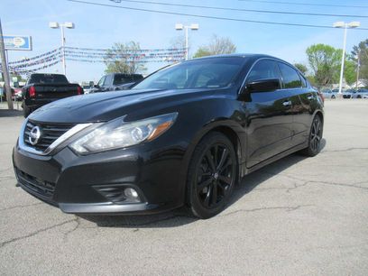 Used 2017 Nissan Altima 2.5 SR w/ Midnight Edition Package