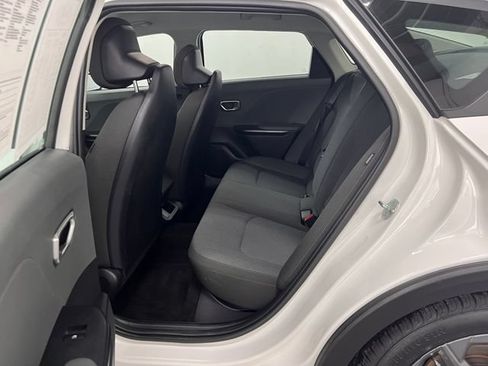 Used 2025 Kia K4 FWD image 28