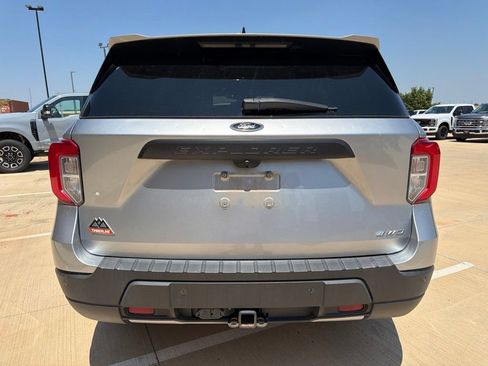Used 2021 Ford Explorer Timberline AWD/4WD image 4