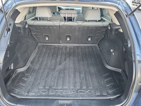 Used 2019 Subaru Outback 2.5i Limited w/ Protection Package #1 image 27