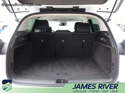 Used 2024 Buick Envision Preferred image 14