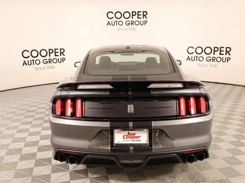 Used 2020 Ford Mustang Shelby GT350 w/ Technology Package image 21