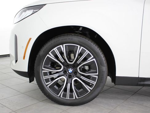 New 2026 BMW X3 xDrive30 w/ Premium Package image 11