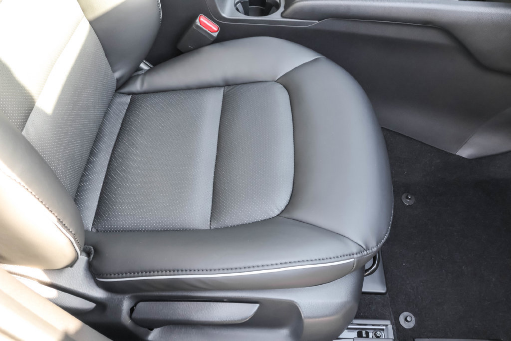 Used 2025 MAZDA CX-5 AWD 2.5 S w/ Select Package image 37