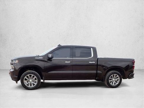 Used 2019 Chevrolet Silverado 1500 High Country w/ Technology Package AWD/4WD image 2