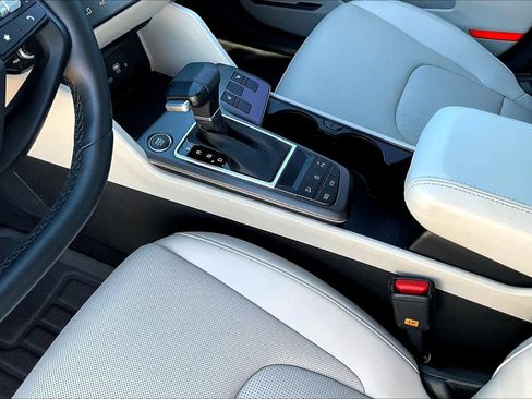 Certified 2026 Kia Sportage EX image 30