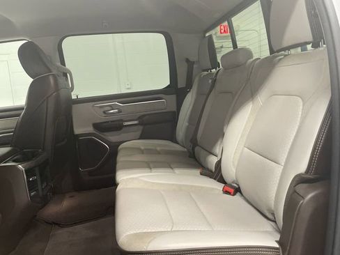 Used 2025 RAM 1500 Laramie AWD/4WD image 16