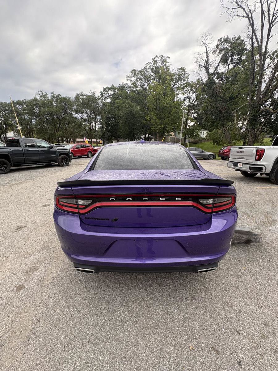 Used 2019 Dodge Charger SXT w/ Blacktop Package AWD/4WD image 12
