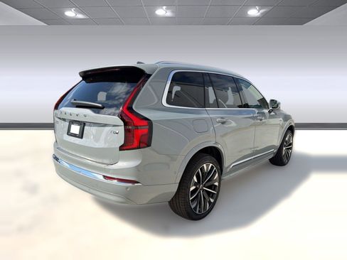 New 2026 Volvo XC90 T8 Ultra w/ Protection Package Premier AWD/4WD image 9