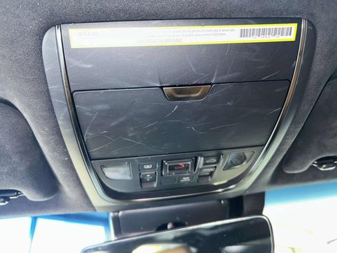 Used 2022 Lexus LS 500 w/ Interior Upgrade Package RWD image 19