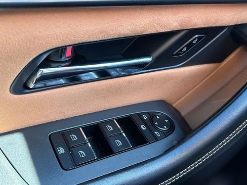 Used 2025 MAZDA CX-90 3.3 Turbo S w/ Premium Plus image 17