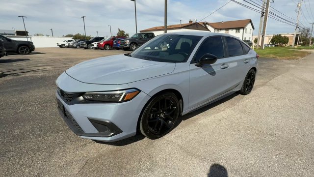Used 2024 Honda Civic Sport image 4