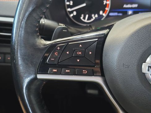 Used 2019 Nissan Altima 2.5 SR image 18