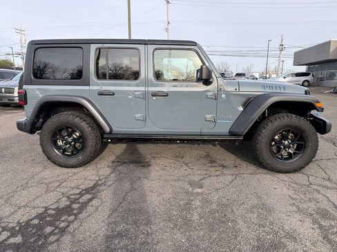Used 2024 Jeep Wrangler Willys 4xe image 7