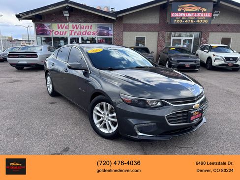 Used 2017 Chevrolet Malibu LT image 1