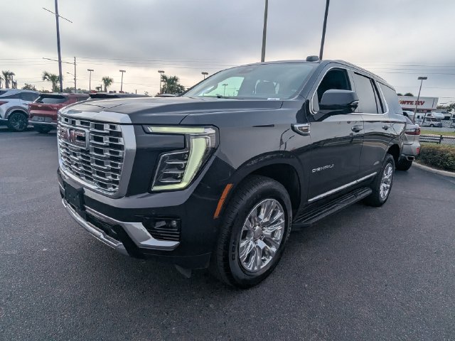 Used 2025 GMC Yukon Denali AWD/4WD image 8