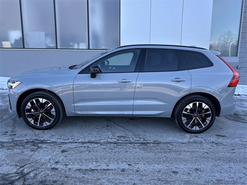 New 2026 Volvo XC60 B5 Plus w/ Climate Package image 5
