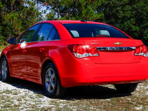 Used 2016 Chevrolet Cruze LT image 5