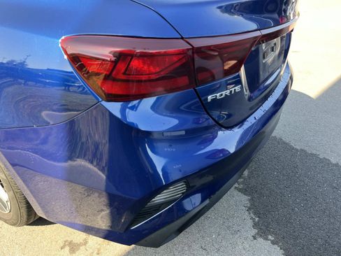Used 2023 Kia Forte LXS image 8
