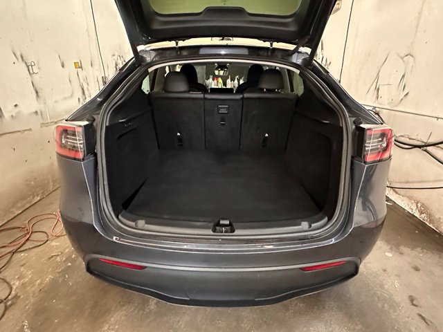 Used 2023 Tesla Model Y Long Range AWD/4WD image 15