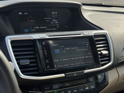 Used 2016 Honda Accord EX-L image 15