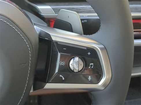 New 2026 BMW 760i xDrive image 27