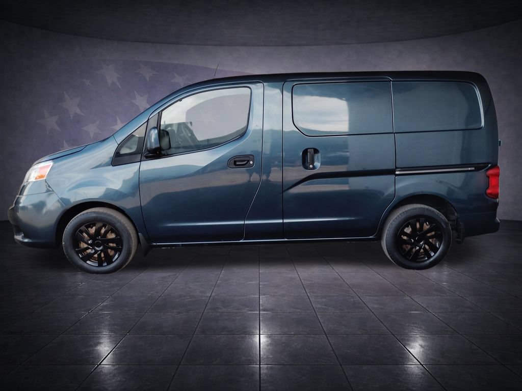 Used 2017 Nissan NV200 SV w/ Technology Package FWD image 2