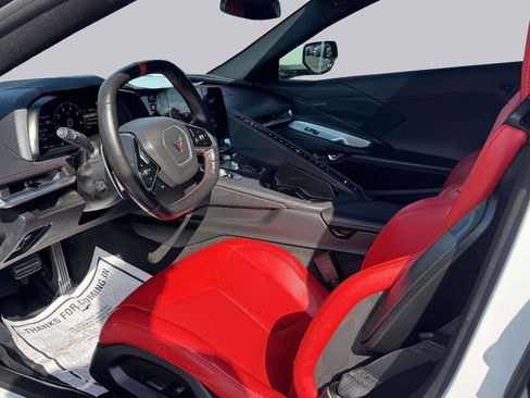 Used 2023 Chevrolet Corvette Stingray Coupe w/ 1LT RWD image 34