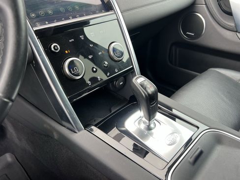 Used 2020 Land Rover Discovery Sport SE AWD/4WD image 28