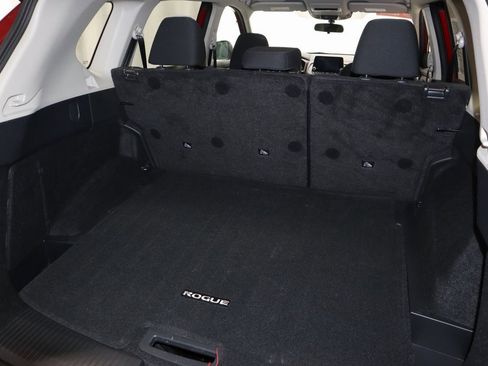 Certified 2024 Nissan Rogue S image 15