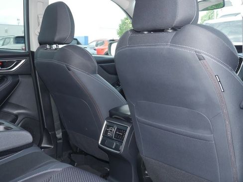 Used 2022 Subaru Forester Premium AWD/4WD image 27