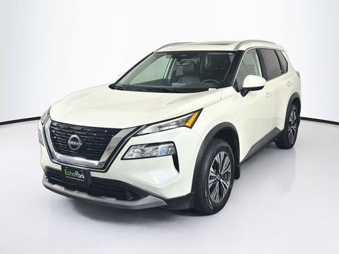 Used 2023 Nissan Rogue SV w/ SV Premium B Package FWD image 3