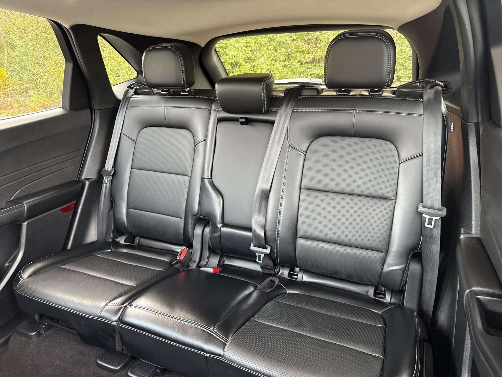 Used 2025 Ford Escape Platinum AWD/4WD image 42