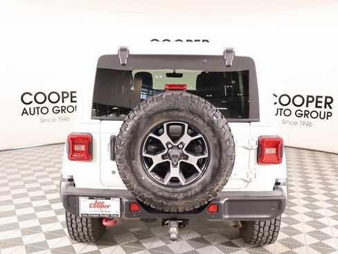 Used 2018 Jeep Wrangler Unlimited Rubicon image 21