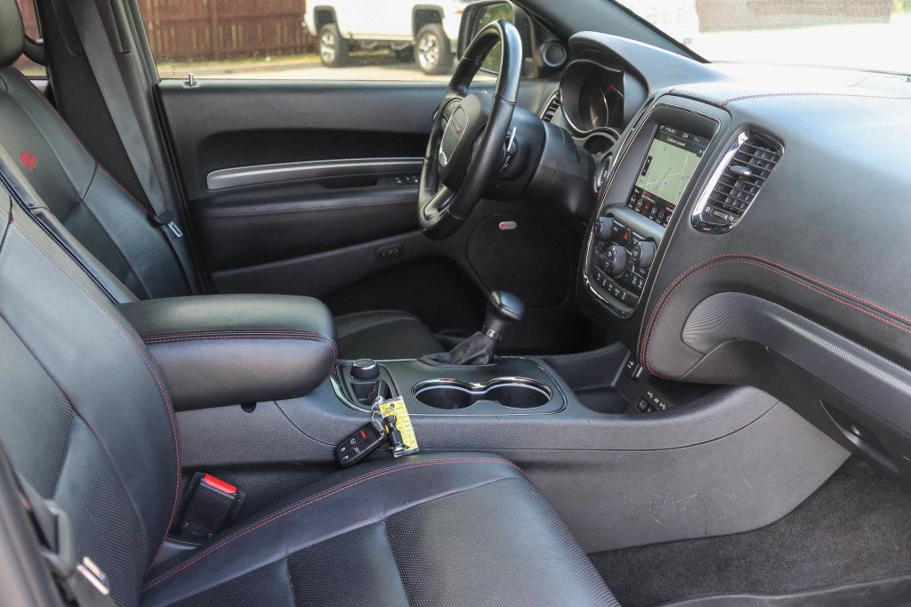 Used 2018 Dodge Durango R/T w/ Technology Group AWD/4WD image 19