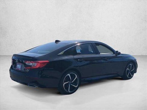 Used 2019 Honda Accord Sport image 8