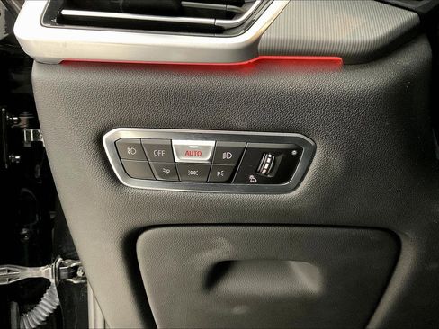 Used 2020 BMW X5 M50i w/ Executive Package image 15