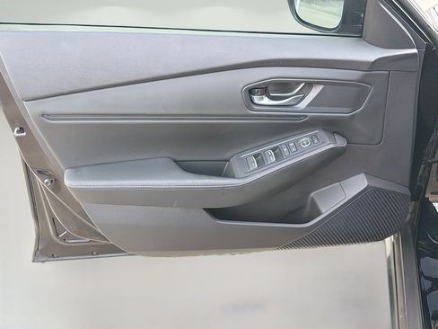 Used 2024 Honda Accord Sport image 19
