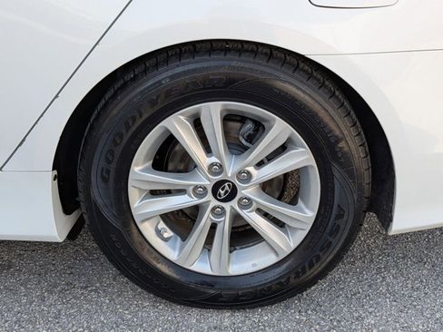 Used 2014 Hyundai Sonata GLS image 23