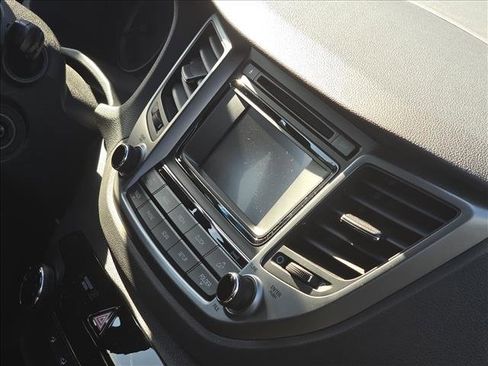 Used 2016 Hyundai Tucson SE w/ Option Group 02 image 5