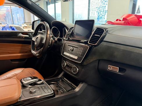 Used 2017 Mercedes-Benz GLE 43 AMG 4MATIC Coupe w/ Parking Assist Package image 46