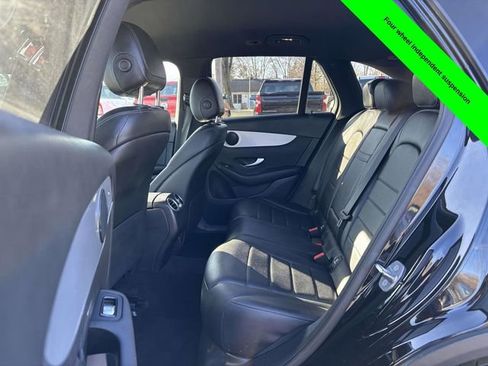 Used 2021 Mercedes-Benz GLC 300 4MATIC image 25